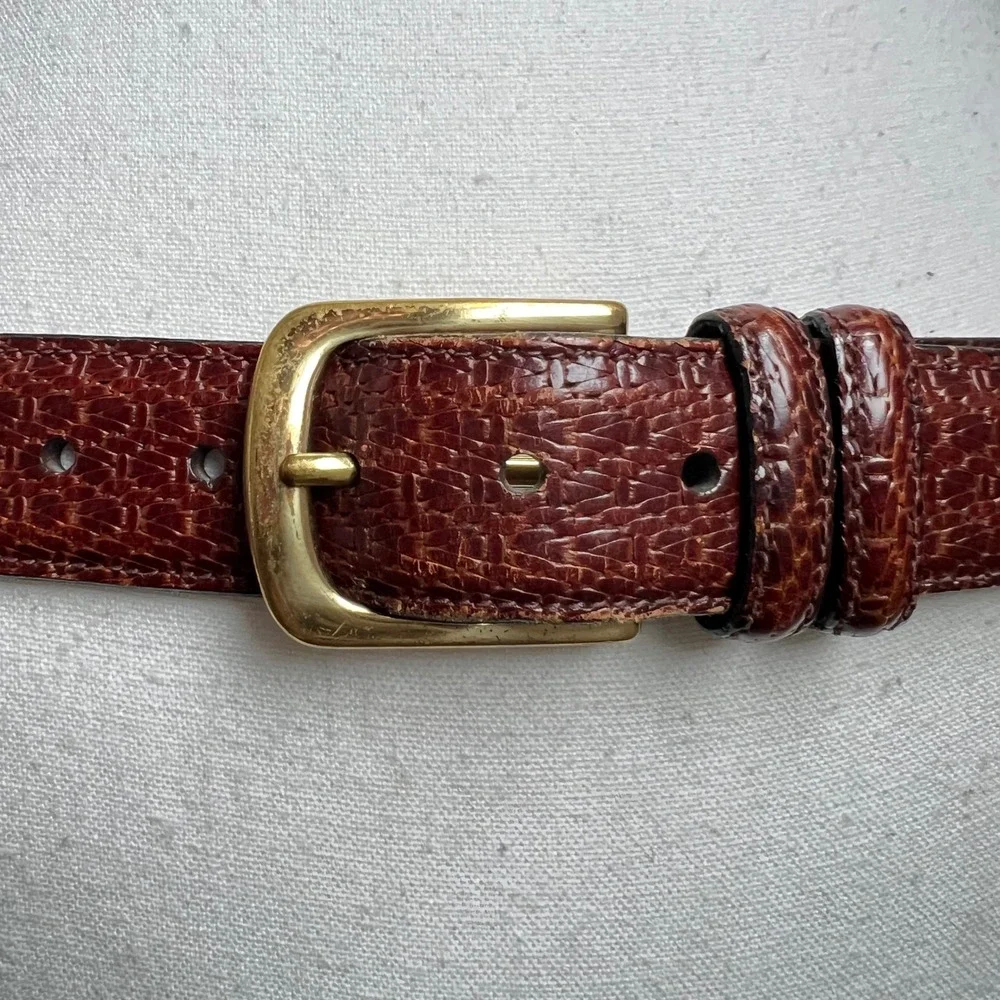 Vintage Brown Leather Belt Trafalgar Size 32 Brass Buckle Textured Made in USA